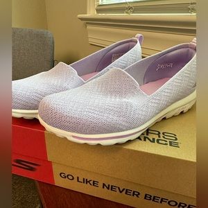 Sketchers Go Walk Classic